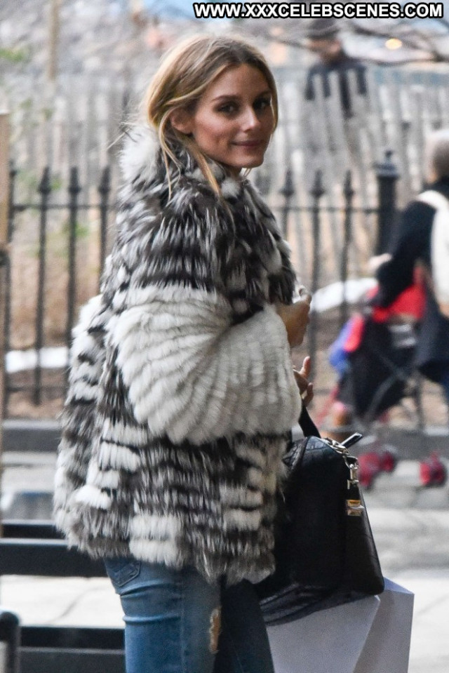 Olivia Palermo New York New York Posing Hot Beautiful Paparazzi Babe