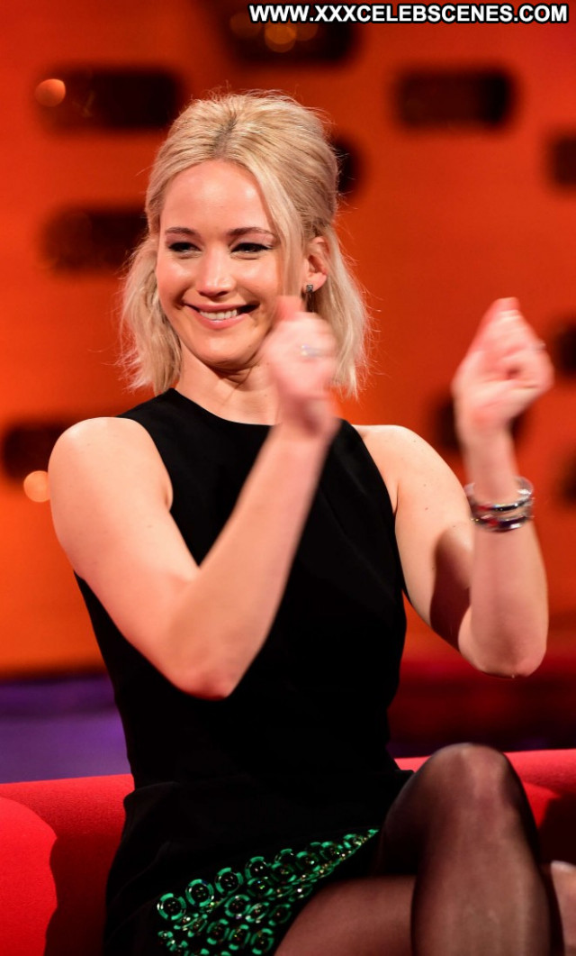 Jennifer Lawrence Posing Hot Celebrity London Paparazzi Beautiful Jennifer Lawrence Posing Hot Celebrity London Paparazzi Beautiful