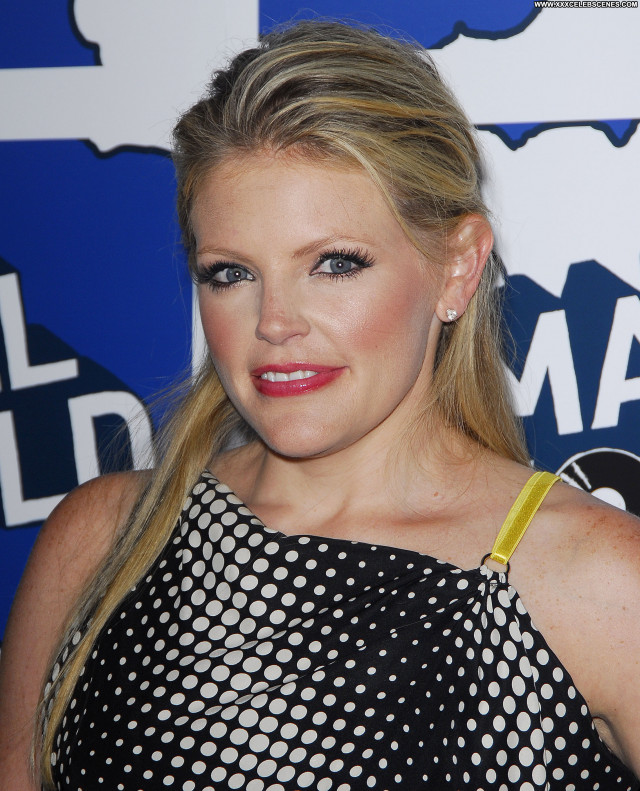 Natalie Maines Celebrity Beautiful Posing Hot Babe Gorgeous Sexy Doll