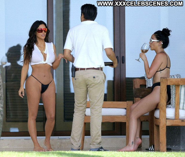 Kim Kardashian No Source  Babe Candids Posing Hot Beautiful See