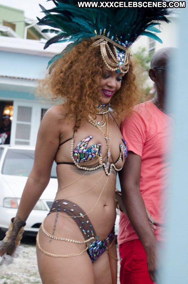 Rihanna No Source Beautiful Celebrity Barbados Posing Hot Babe