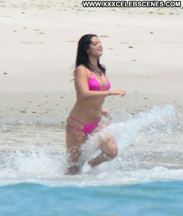 Selena Gomez No Source Posing Hot Bikini Candids Beautiful Celebrity