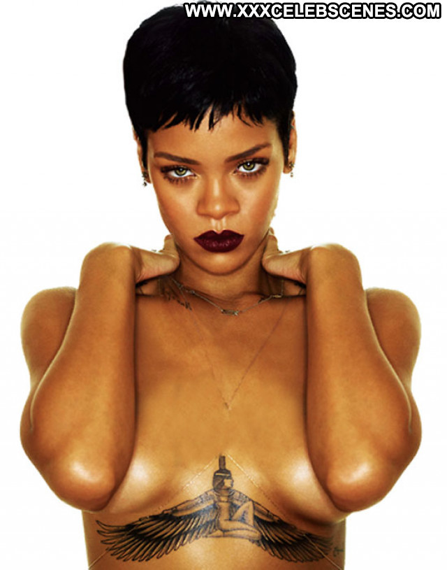 Rihanna No Source Posing Hot Beautiful Babe Celebrity