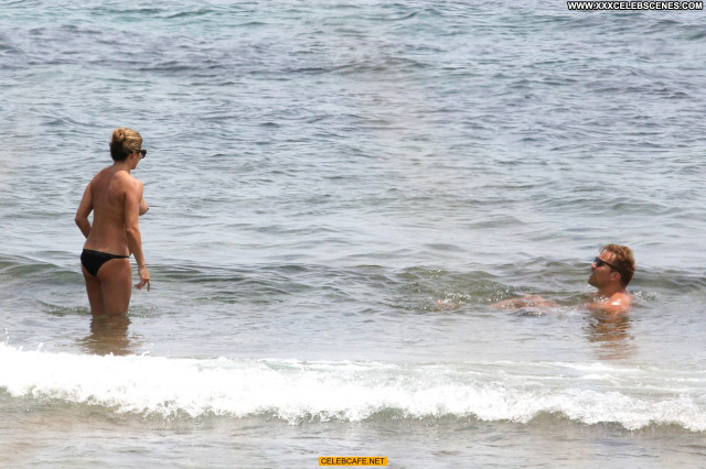 Zoe Hardman Ibiza Posing Hot Celebrity Topless Toples Babe Beautiful