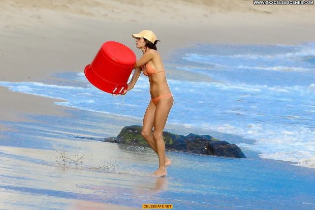 Alessandra Ambrosio The Beach In Malibu Beautiful Malibu Mali Beach