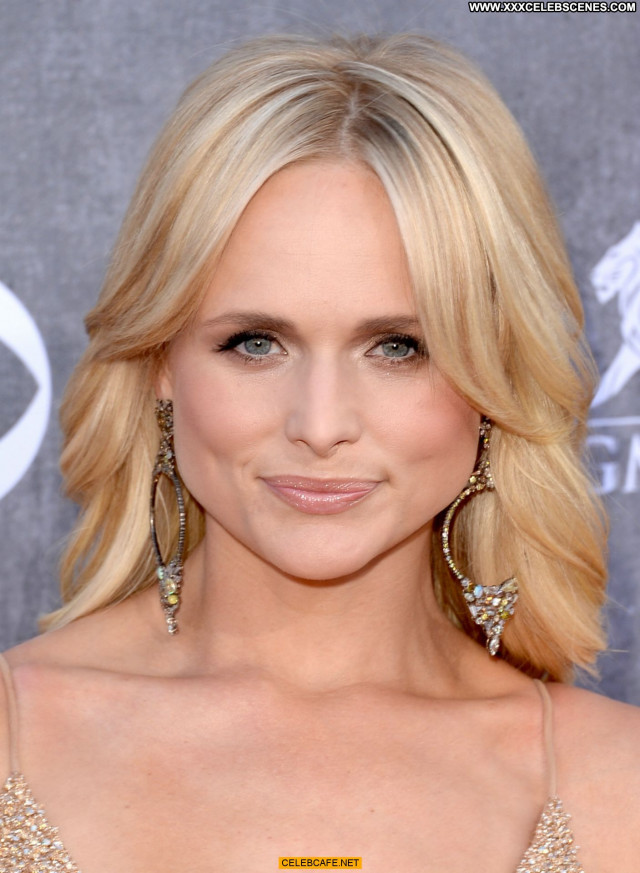 Miranda Lambert Las Vegas Awards Babe Nice Cleavage Beautiful