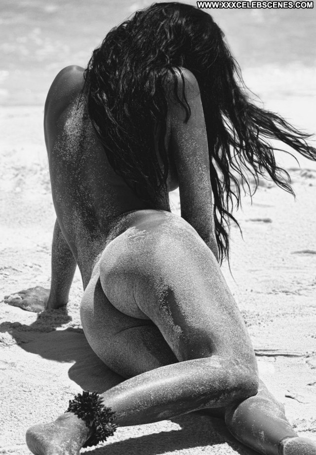 Isabeli Fontana The Beach Beach Bar Big Tits Magazine Beautiful Sex