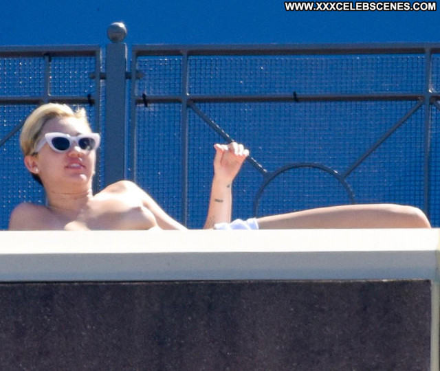 Miley Cyrus Now You Know Flashing Celebrity Shy Breasts Balcony
