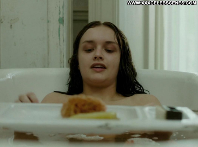 Olivia Cooke The Quiet Ones Babe Posing Hot Big Tits Celebrity Toples