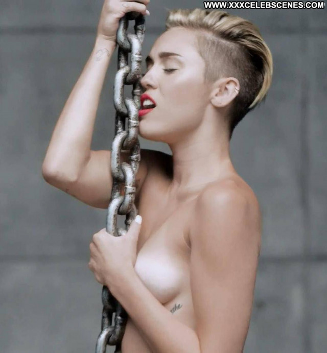 Miley Cyrus Wrecking Ball Music Video  Big Tits Toples Breasts