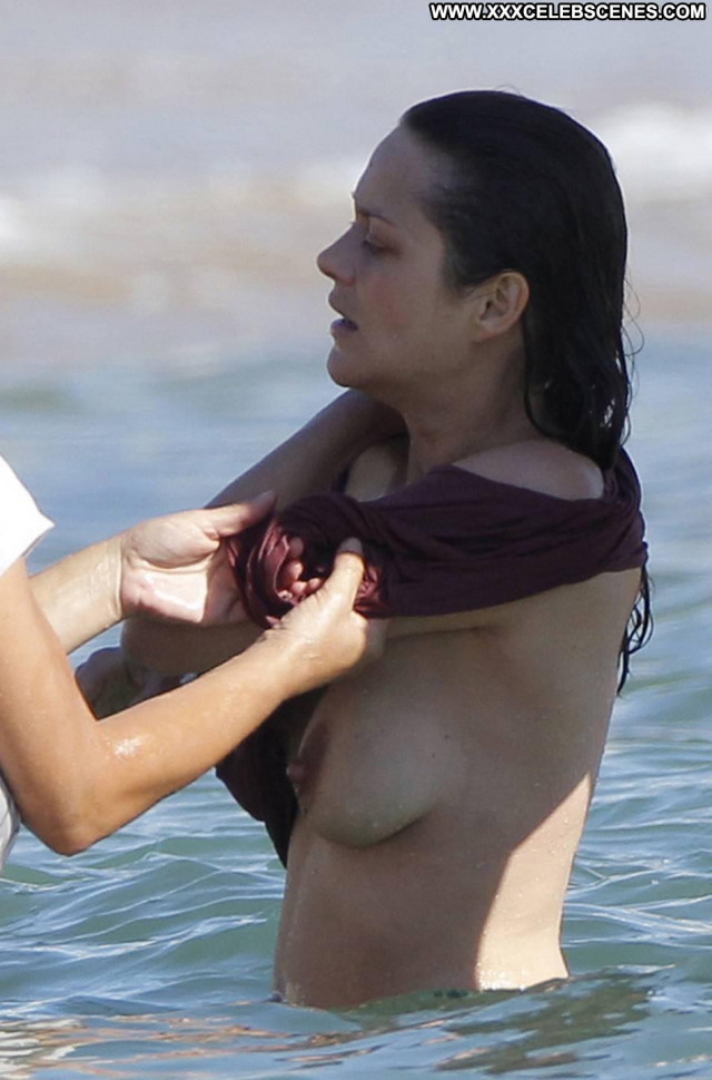 Marion Cotillard Rust And Bone Breasts French Babe Topless Toples