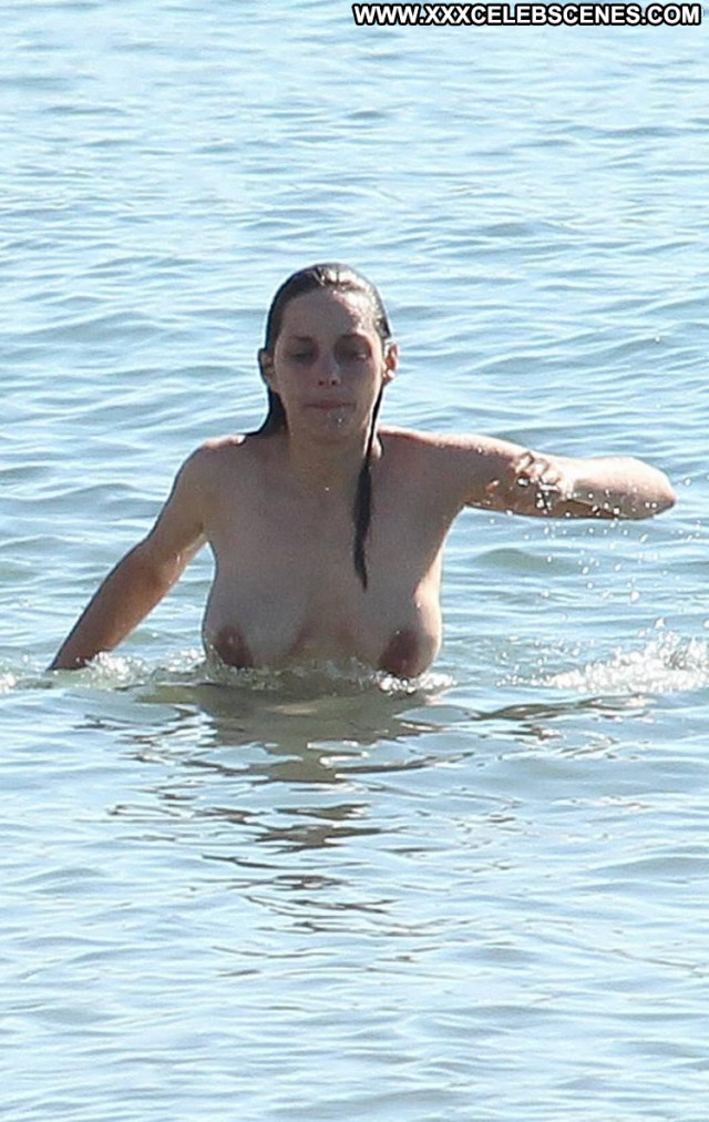 Marion Cotillard Rust And Bone Mean Wet Breasts Beautiful French Babe