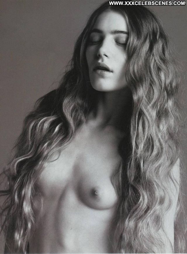 Dree Hemingway Full Frontal American Nude Fashion Beautiful Magazine