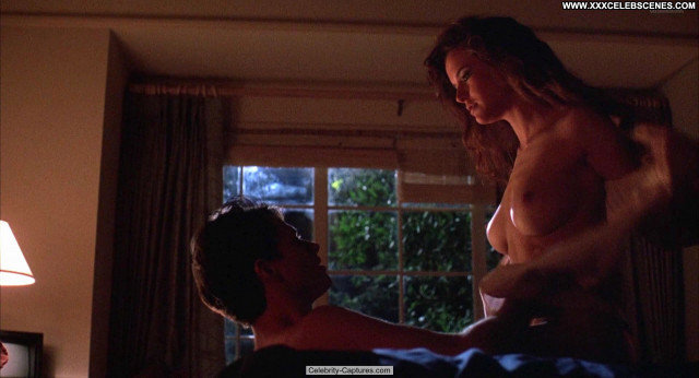 Kelly Preston Spellbinder Babe Celebrity Posing Hot Sex Scene