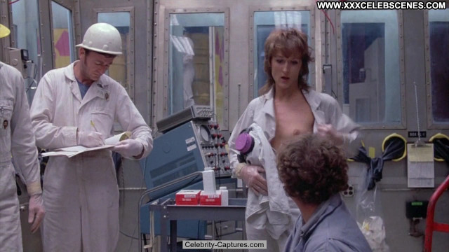 Meryl Streep Silkwood Celebrity Sex Scene Nude Babe Beautiful Posing