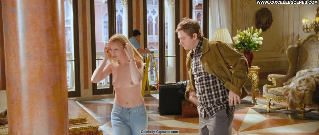 Joanna Page Love Actually  Sex Scene Beautiful Celebrity Babe Posing