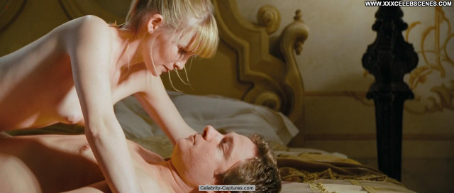 Joanna Page Love Actually Celebrity Sex Scene Posing Hot Beautiful