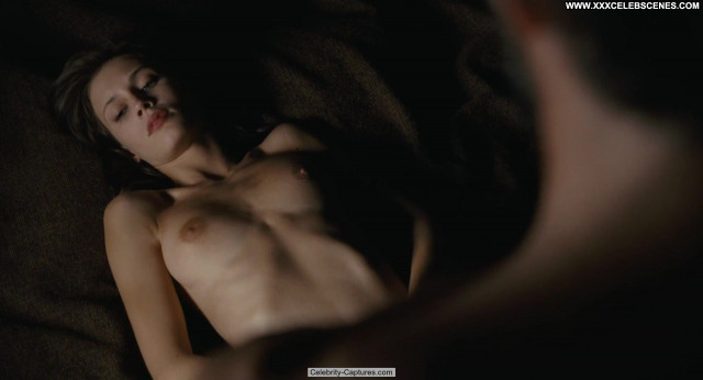 Marine vacth topless