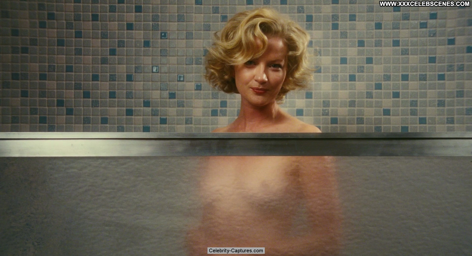 Gretchen Mol Topless