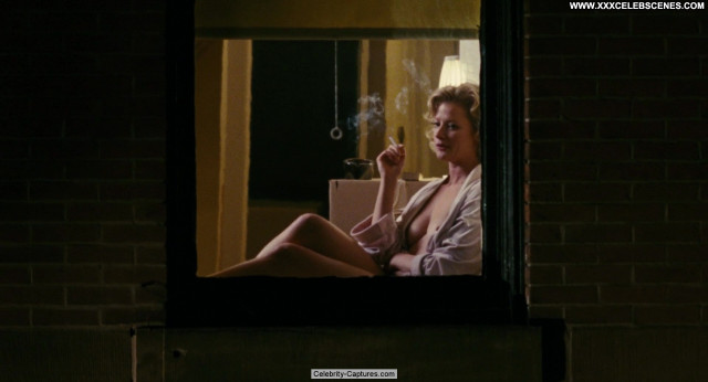 Gretchen Mol Images Posing Hot Beautiful Celebrity Topless American
