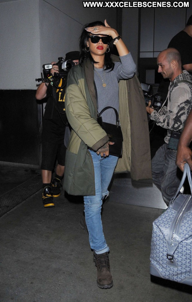 Rihanna Los Angeles Babe Angel Beautiful Celebrity Los Angeles Posing