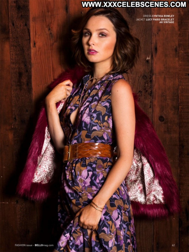 Camilla Luddington Beautiful Babe Celebrity Magazine Paparazzi Posing