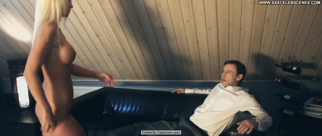 Julia Altenkirch Entropie Posing Hot Beautiful Celebrity Sex Scene