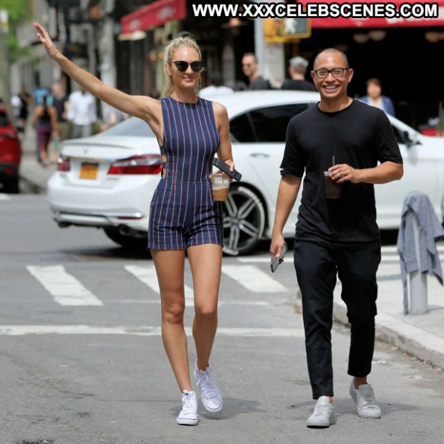 Candice Swanepoel New York Posing Hot Babe New York Beautiful