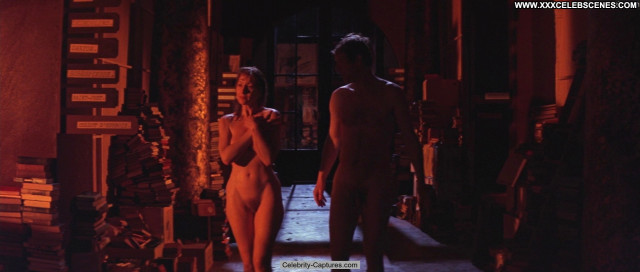 Helen Mirren The Cook Wife Nude Beautiful Sex Scene Posing Hot Babe