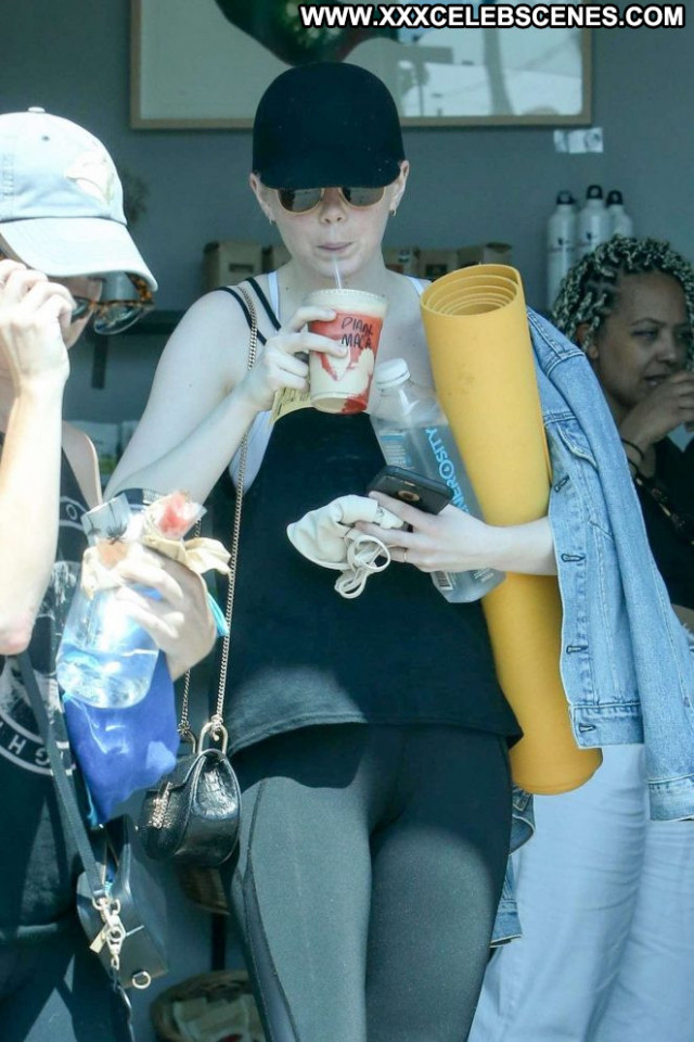 Emma Stone Los Angeles  Posing Hot Paparazzi Angel Celebrity Yoga