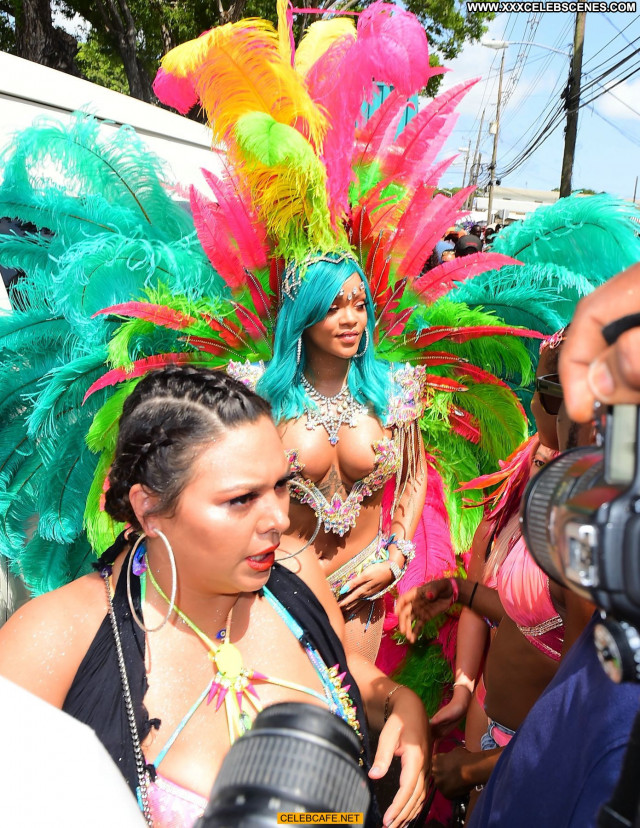 Rihanna No Source Car Beautiful Barbados Carnival Babe Sex Posing Hot