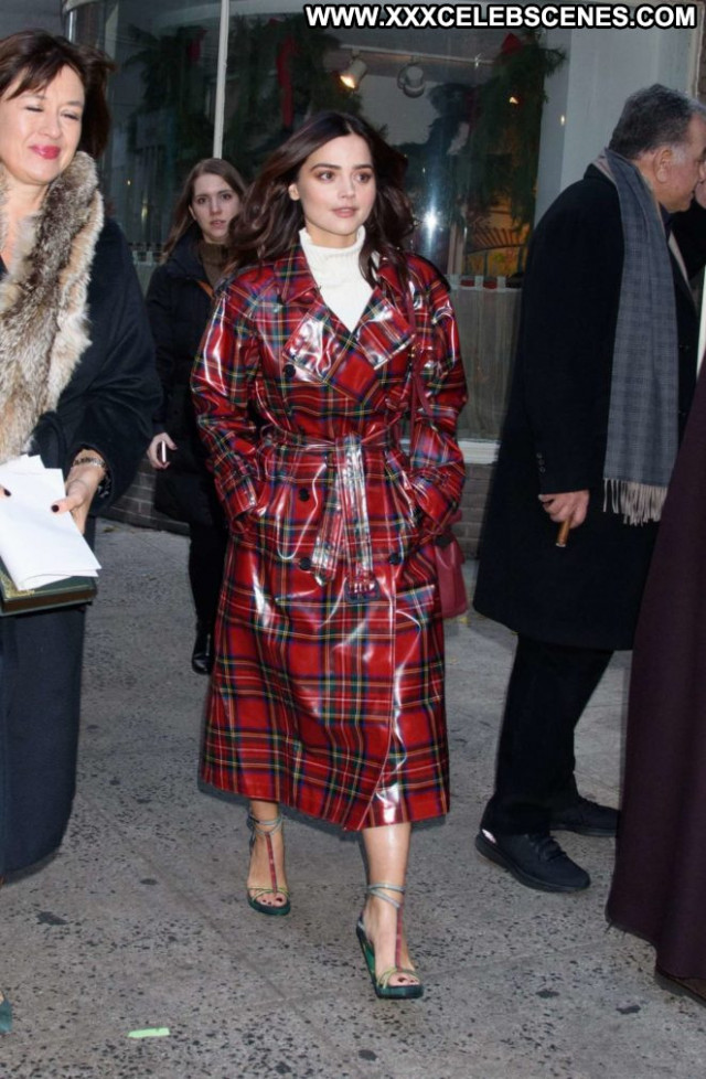 Jenna Louise Coleman No Source Celebrity Paparazzi Beautiful Babe