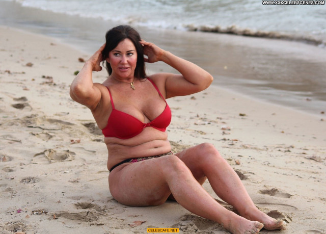 Lisa Appleton No Source Posing Hot Beautiful Beach Spa Nipple Slip