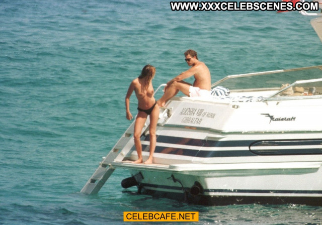 Elle Macpherson Le Mac Beautiful Toples Posing Hot Celebrity Yacht