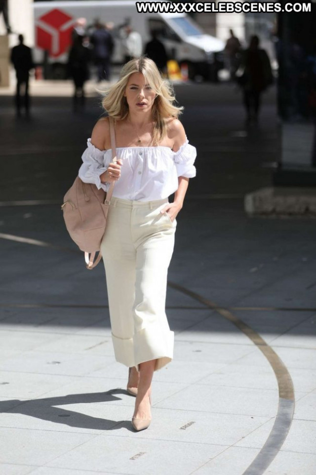 Mollie King No Source London Babe Celebrity Beautiful Paparazzi