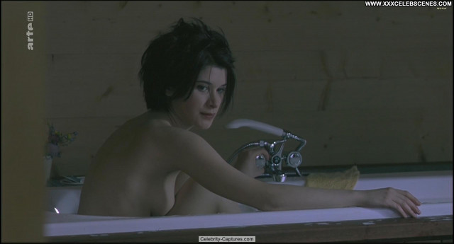 Valentina Cervi Rien Sur Robert Babe Naked Scene Celebrity Beautiful