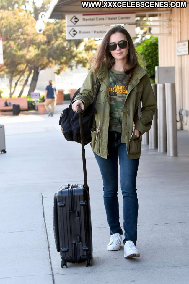 Lily Collins Los Angeles Babe Posing Hot Los Angeles Paparazzi Angel