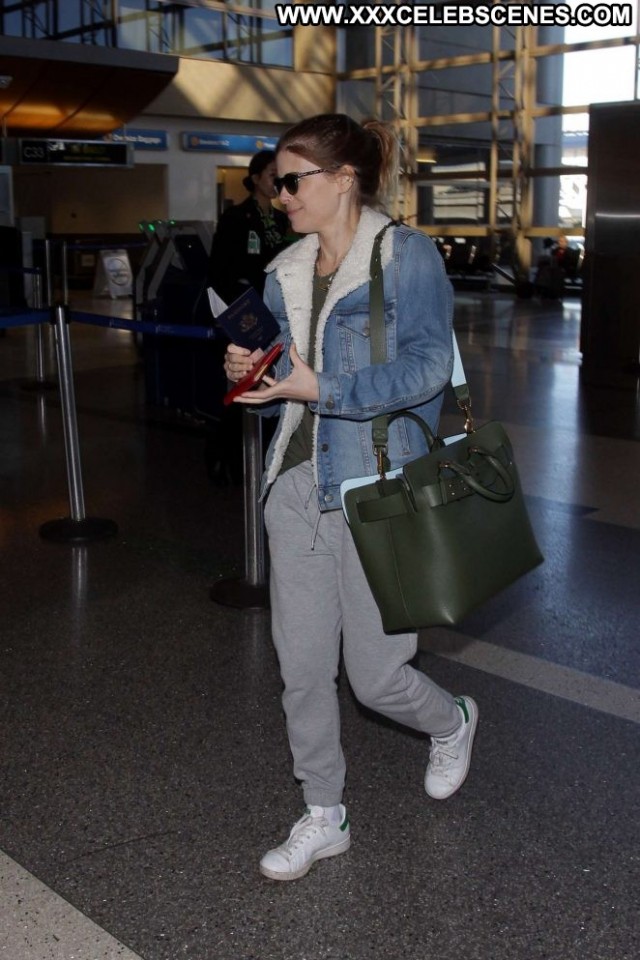 Kate Mara Lax Airport Babe Posing Hot Beautiful Celebrity Paparazzi