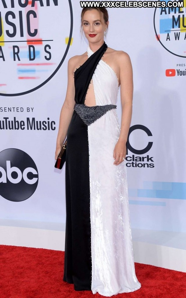 Leighton Meester American Music Awards Posing Hot Babe Beautiful