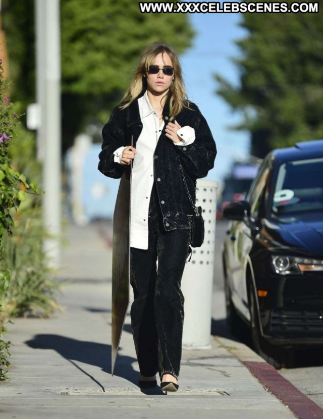 Suki Waterhouse Los Angeles Babe Celebrity Posing Hot Paparazzi