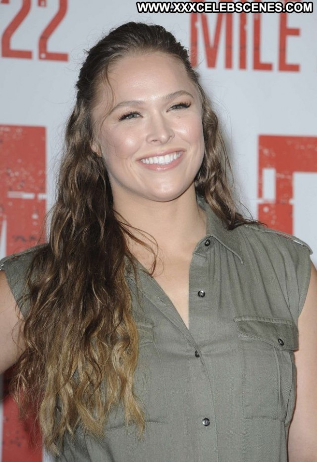 Ronda Rousey Los Angeles Beautiful Los Angeles Posing Hot Paparazzi