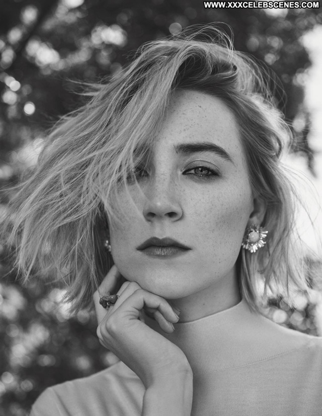 Saoirse Ronan No Source Beautiful Sexy Posing Hot Celebrity Babe