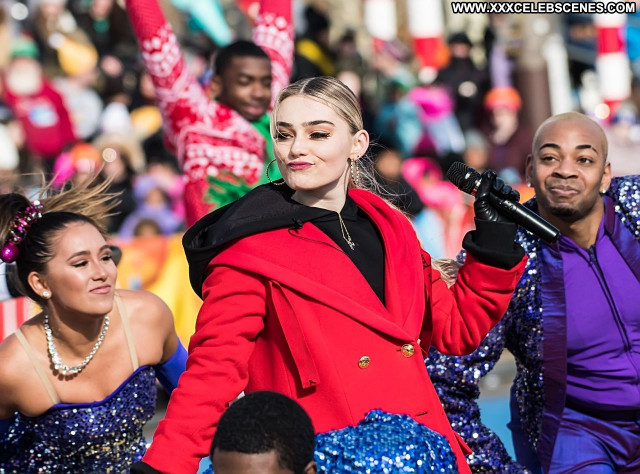 Meg Donnelly No Source Posing Hot Beautiful Sexy Celebrity Babe