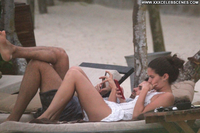 Sara Sampaio No Source  Sexy Celebrity Babe Posing Hot Beautiful