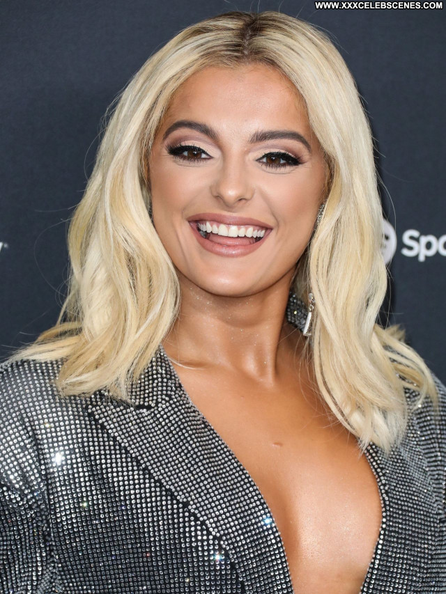 Bebe Rexha No Source Beautiful Sexy Babe Celebrity Posing Hot