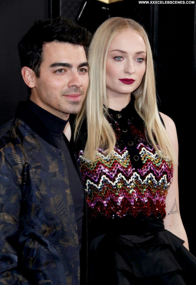 Sophie Turner No Source Babe Celebrity Beautiful Posing Hot Sexy