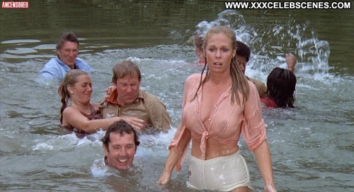 Chere Bryson Posing Hot Beautiful Babe Celebrity Straight