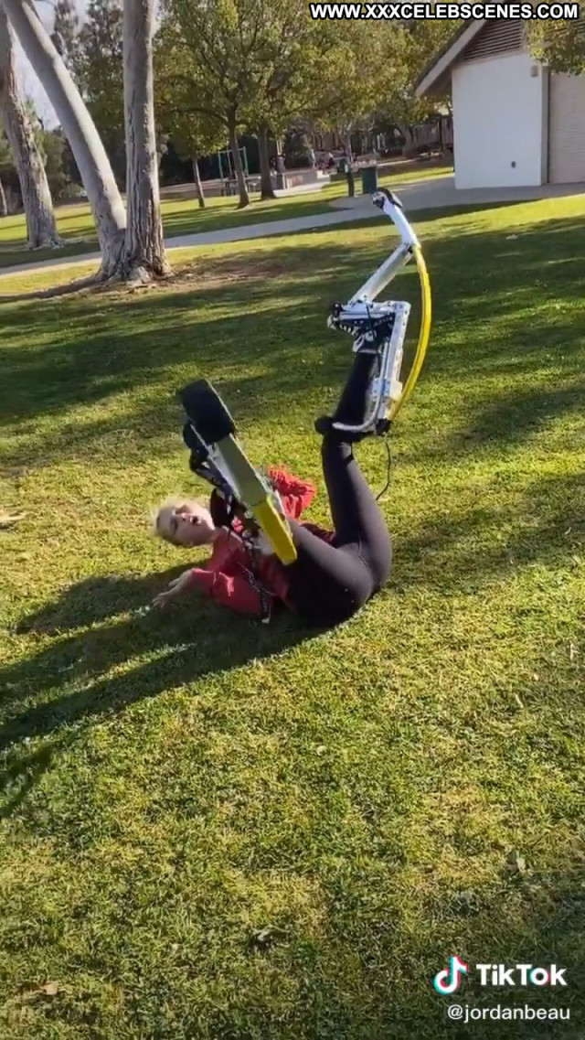 Jordyn Jones No Source Posing Hot Celebrity Sexy Babe Beautiful