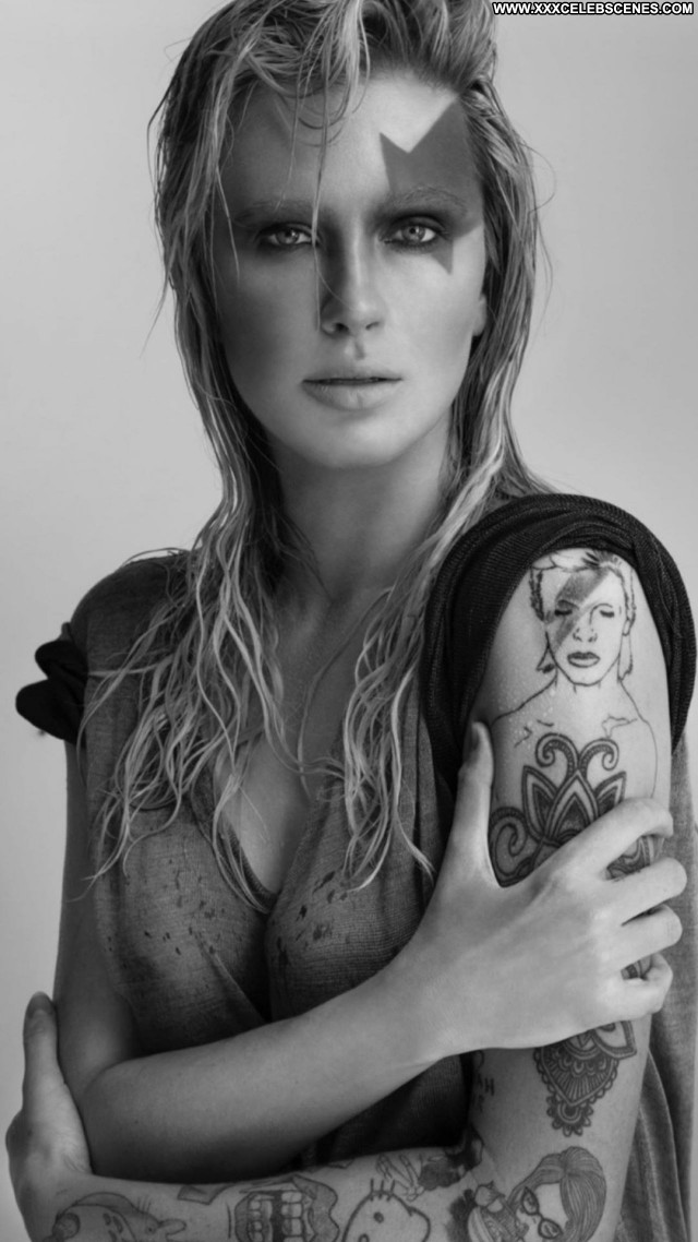 Ireland Baldwin No Source Posing Hot Sexy Celebrity Beautiful Babe