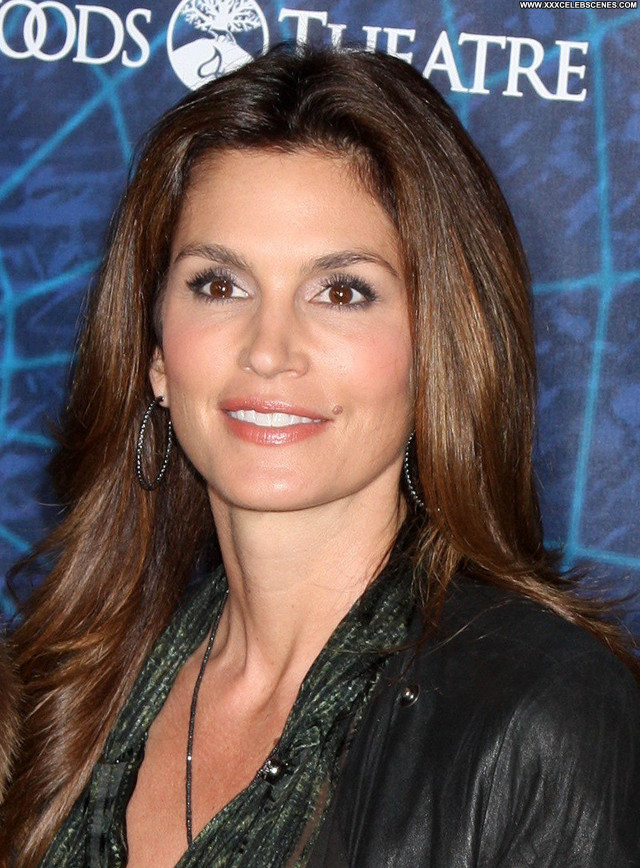 Cindy Crawford The Red Carpet  Celebrity Babe Beautiful Posing Hot